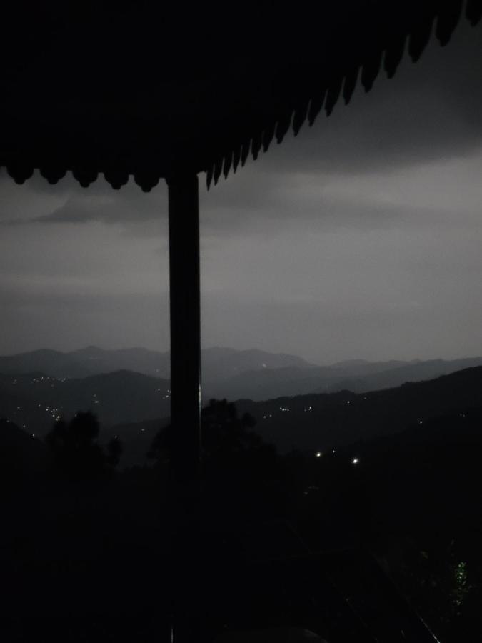 Bhanu Homestay, Kasar Devi Almora Exteriör bild