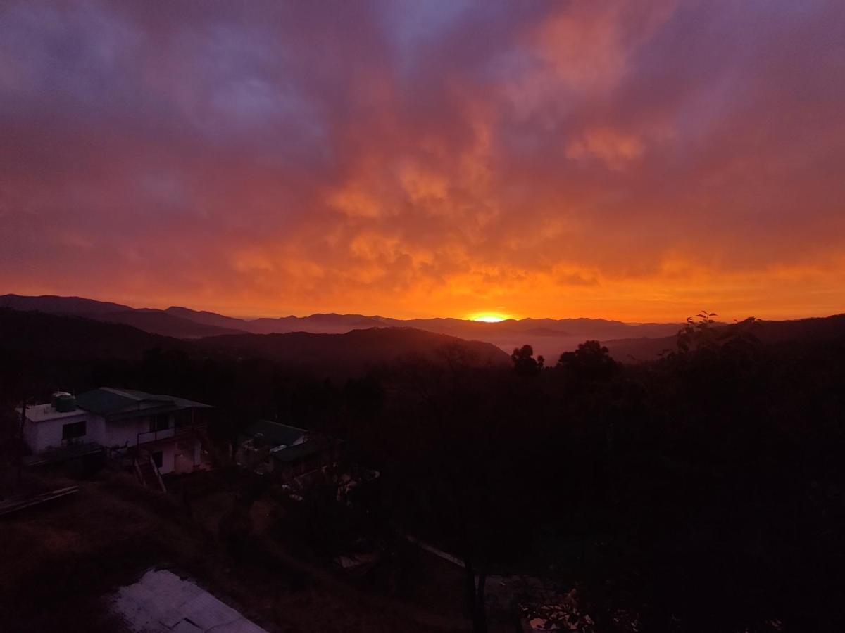Bhanu Homestay, Kasar Devi Almora Exteriör bild