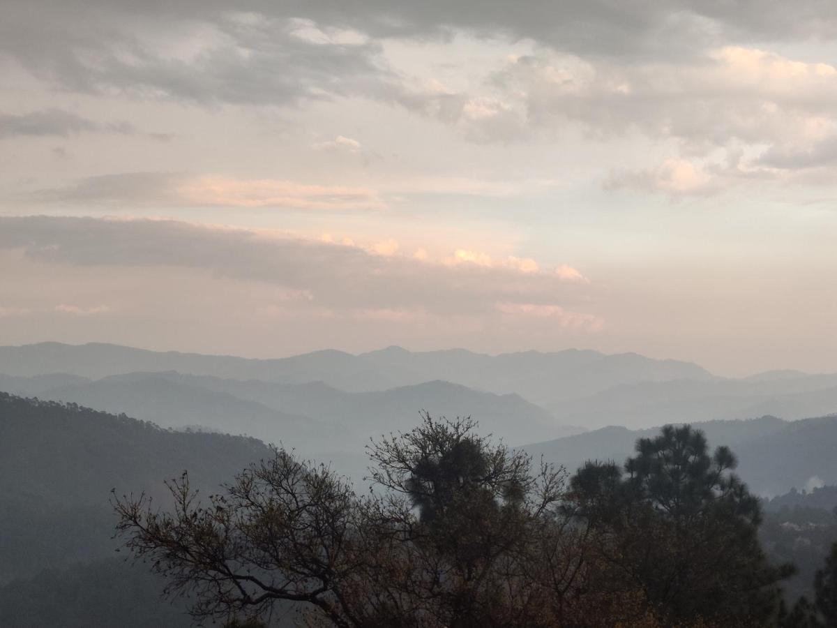 Bhanu Homestay, Kasar Devi Almora Exteriör bild